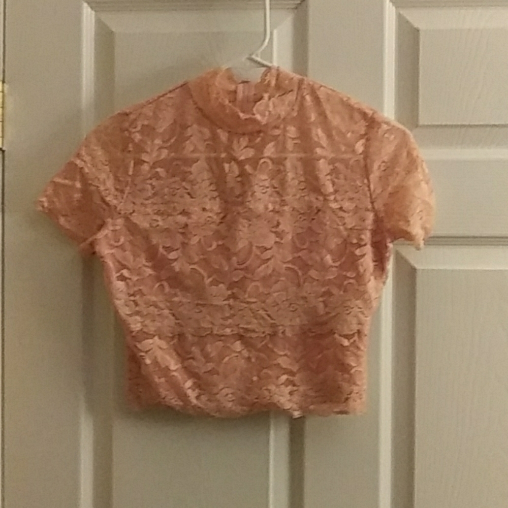 Guess crop top